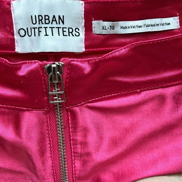 Urban Outfitters Hot Pink Disco Pants Exposed Zippers Shiny Size XL - Picture 9 of 11